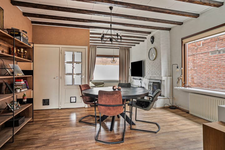 Foto 10 van Koninginnestraat 15