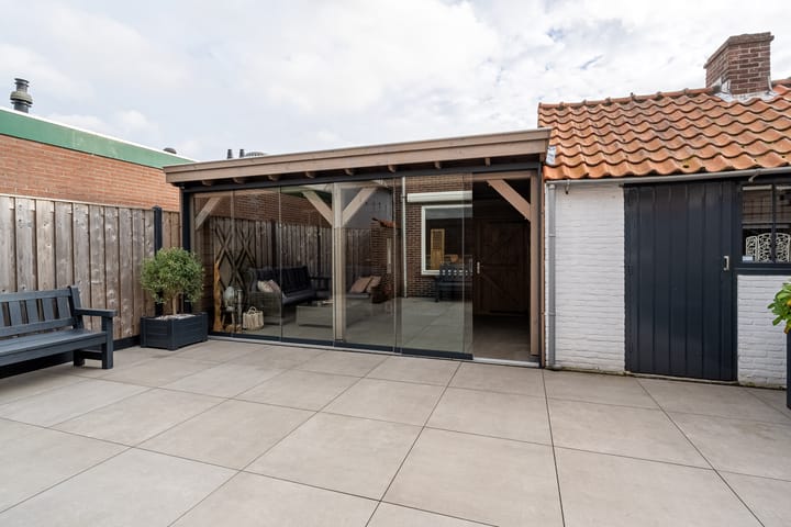 Foto 2 van Zeestraat 110