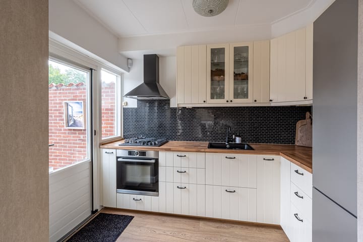 Foto 14 van Zeestraat 110