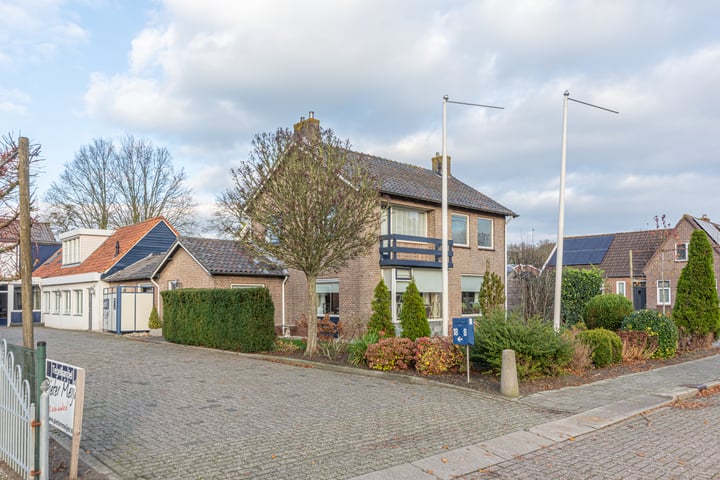 Anerweg-Noord 18, Lutten