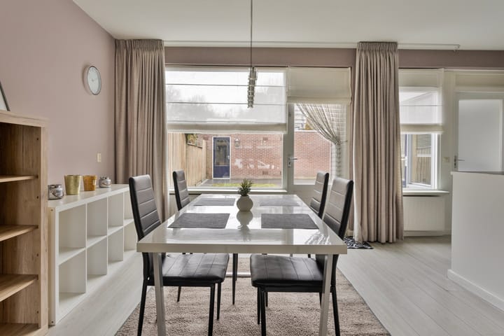 Foto 3 van Baarle Hertoglaan 71