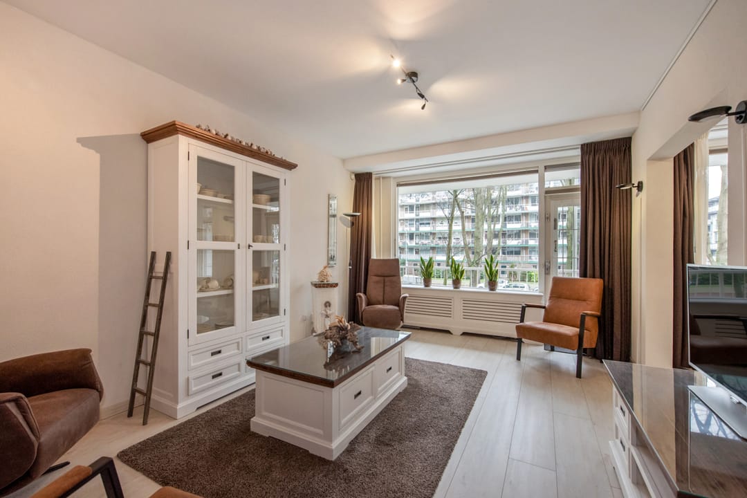 Foto 17 van Volendamlaan 942