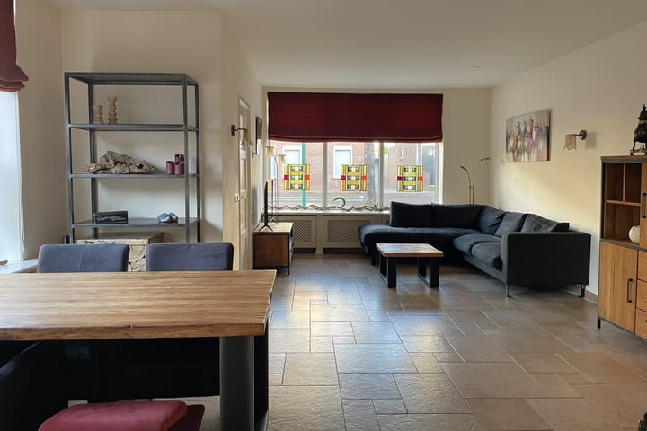 Foto 4 van Lange Burchwal 45