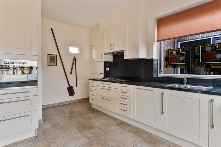 Foto 11 van Lange Burchwal 45