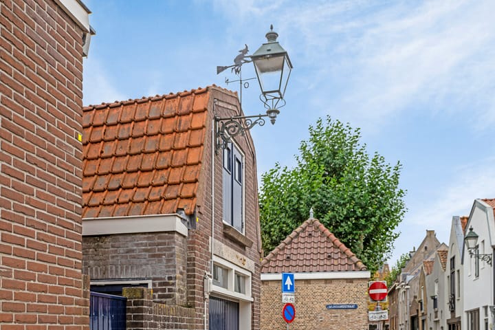 Foto 32 van Lange Burchwal 45