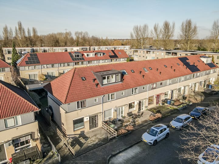 Foto 1 van Rumbastraat 18