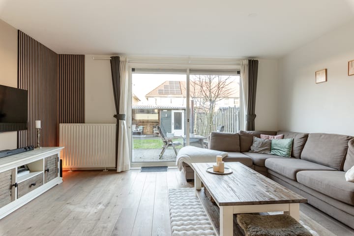 Foto 8 van Rumbastraat 18