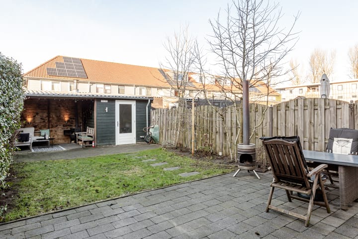 Foto 25 van Rumbastraat 18