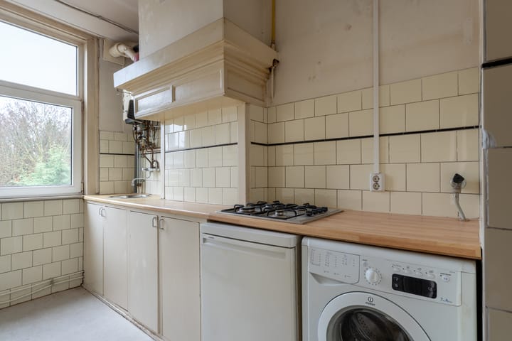 Foto 4 van Van Oldenbarneveltstraat 146-B03