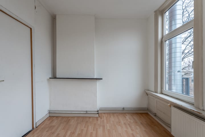 Foto 12 van Van Oldenbarneveltstraat 146-B03