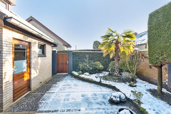 Foto 38 van Oude Pastoriestraat 51