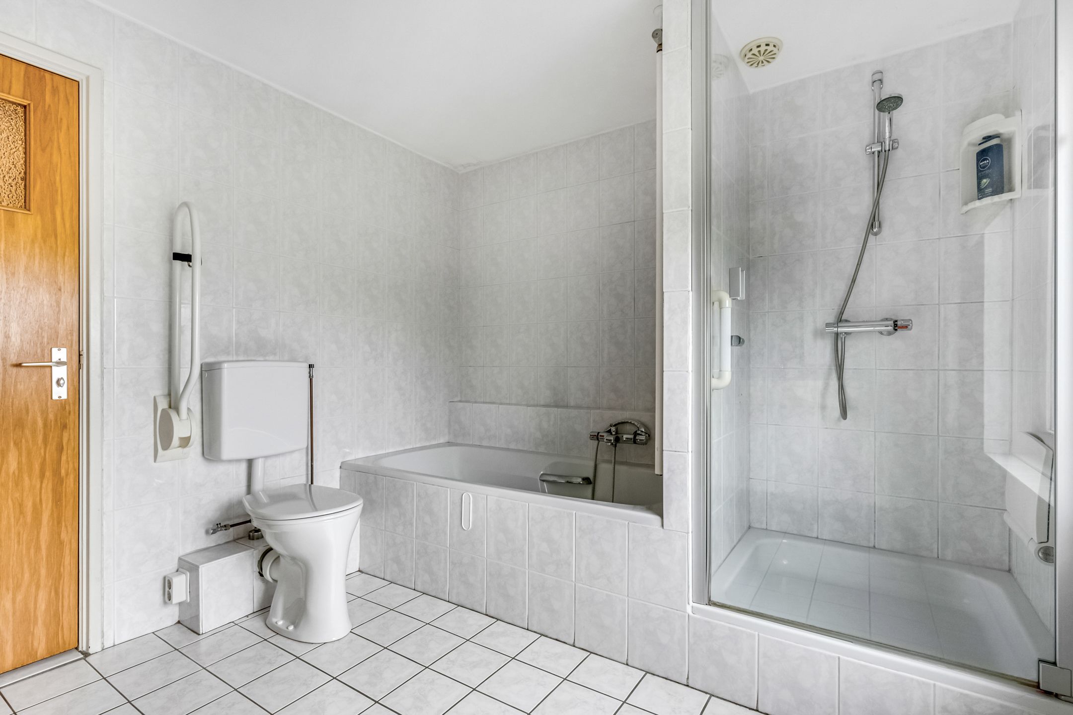 Foto 21 van Rijksweg-West 23-A