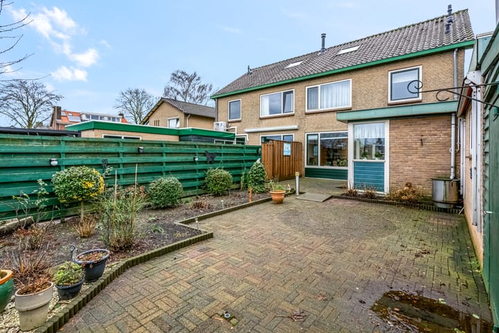 Foto 38 van Rijksweg-West 23-A