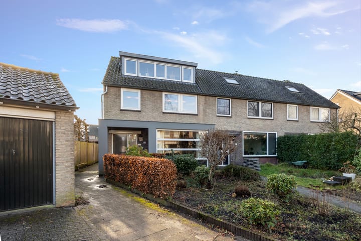 Foto 2 van Koningin Emmalaan 18