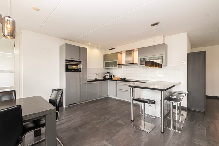 Foto 16 van Philip van Praagstraat 7