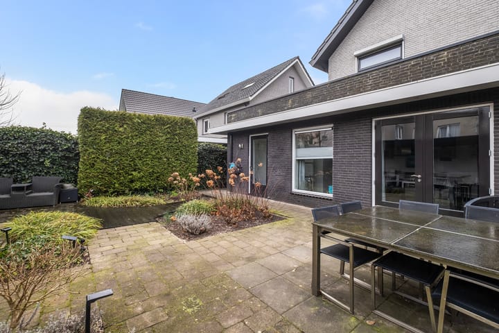 Foto 27 van Philip van Praagstraat 7