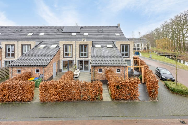 Foto 4 van Leeuwerikweide 59