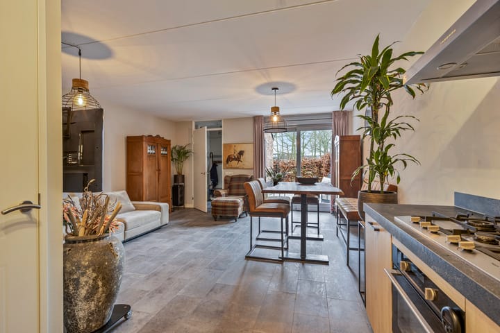 Foto 3 van Leeuwerikweide 59