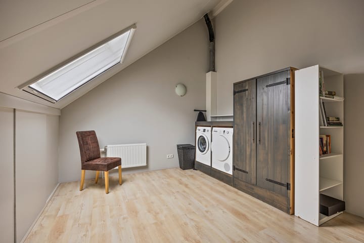 Foto 24 van Leeuwerikweide 59