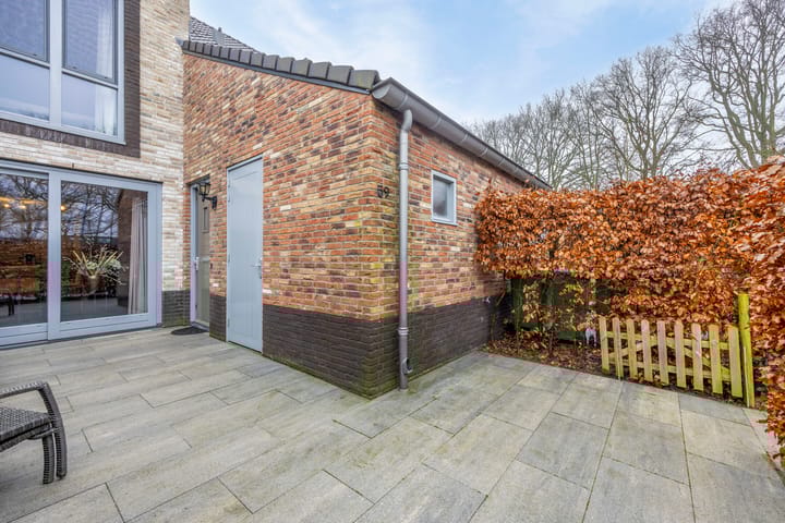 Foto 30 van Leeuwerikweide 59