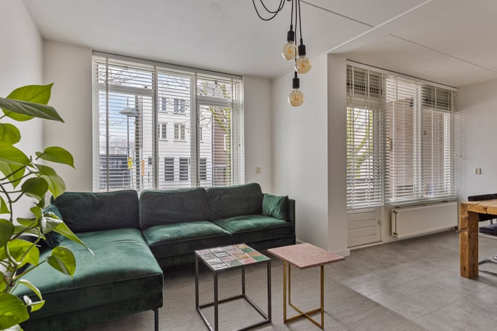 Foto 2 van Beugelsplein 2-C