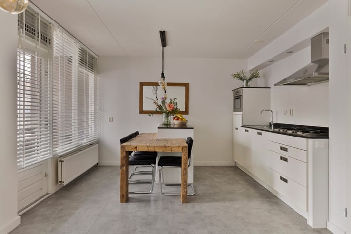 Foto 12 van Beugelsplein 2-C