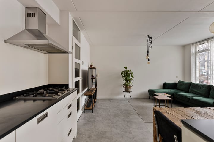 Foto 15 van Beugelsplein 2-C