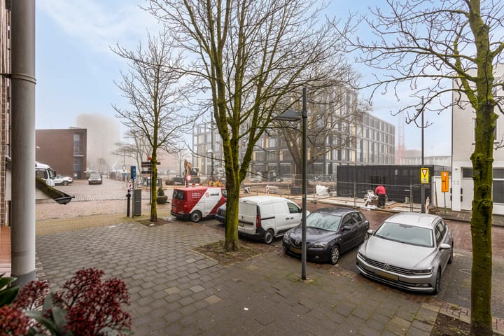 Foto 21 van Beugelsplein 2-C