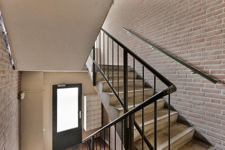 Foto 24 van Beugelsplein 2-C