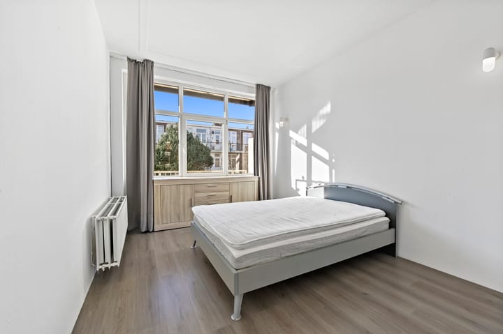 Foto 13 van Wolfhezestraat 53