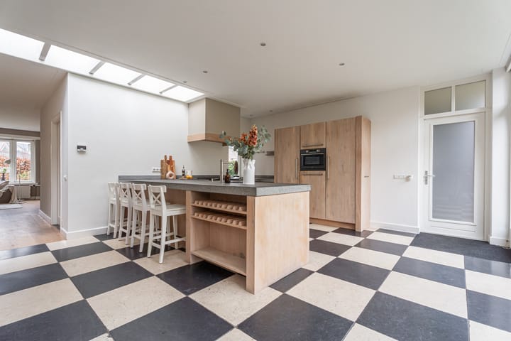 Foto 14 van Bilderdijklaan 22