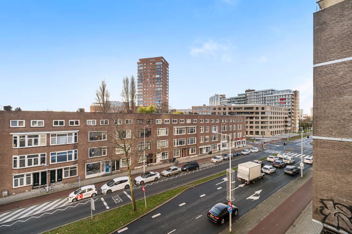 Foto 14 van Strevelsweg 215