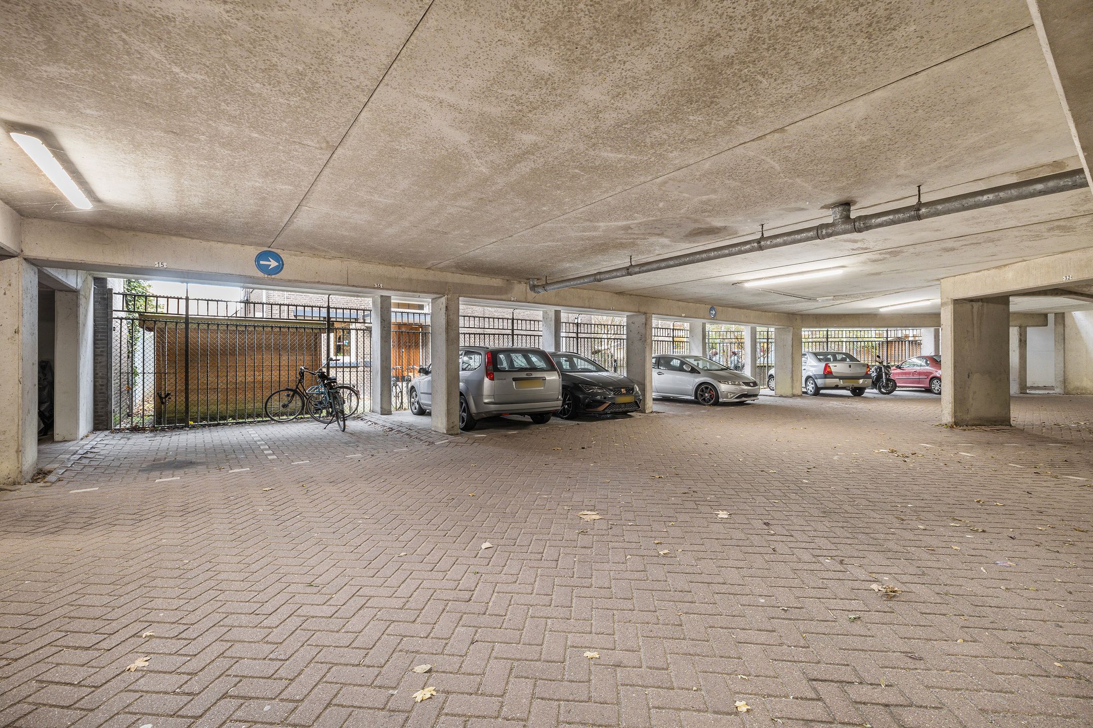 Foto 27 van Strevelsweg 215