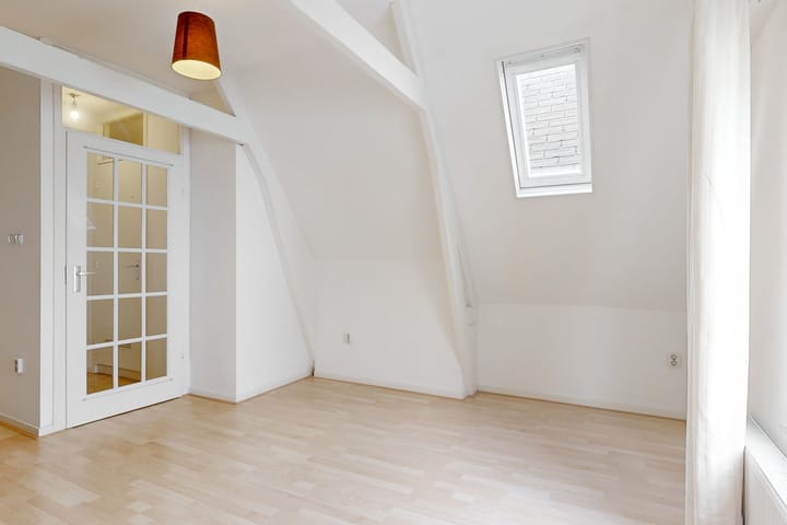 Foto 4 van Govert Flinckstraat 211-3