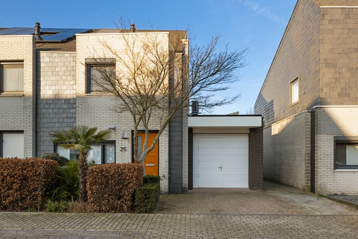 View photo of Metslawierstraat 25