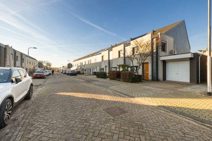 Foto 50 van Metslawierstraat 25