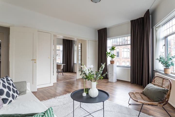 Photo 1 of Frederik Hendriklaan 36-D