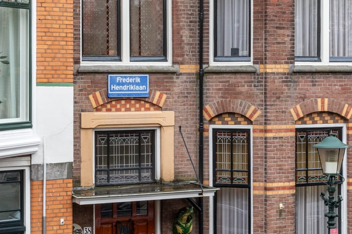 Photo 15 of Frederik Hendriklaan 36-D