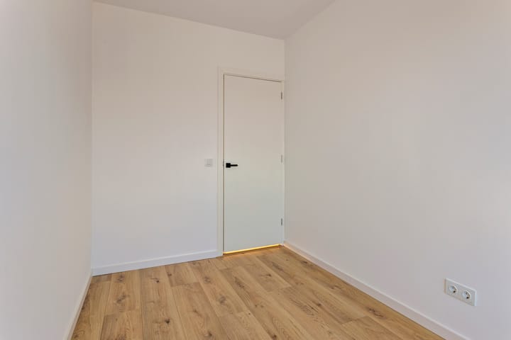 Foto 11 van Terschellingsestraat 14-C