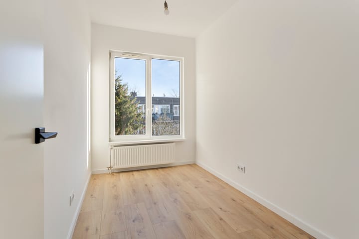 Foto 12 van Terschellingsestraat 14-C