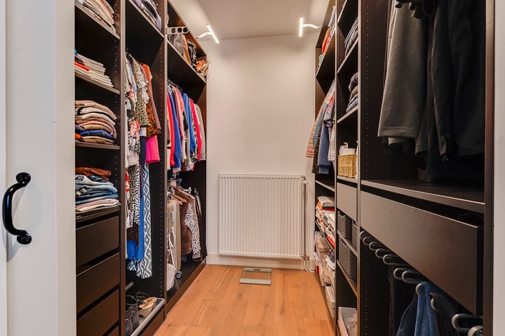 Photo 32 of De Uphof 9