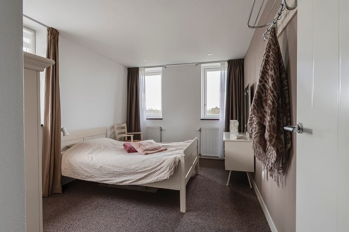 Photo 41 of De Uphof 9