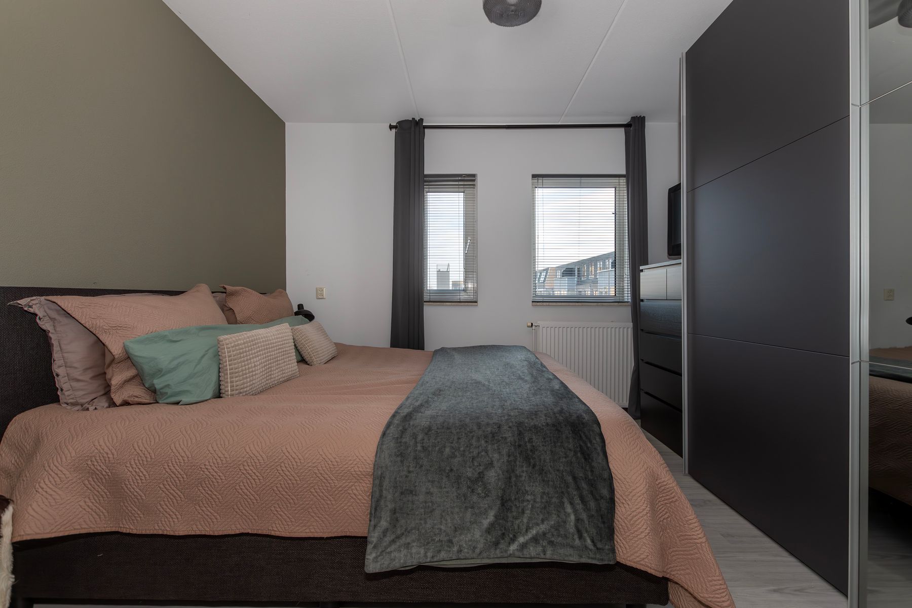 Foto 21 van Mondriaanplein 6