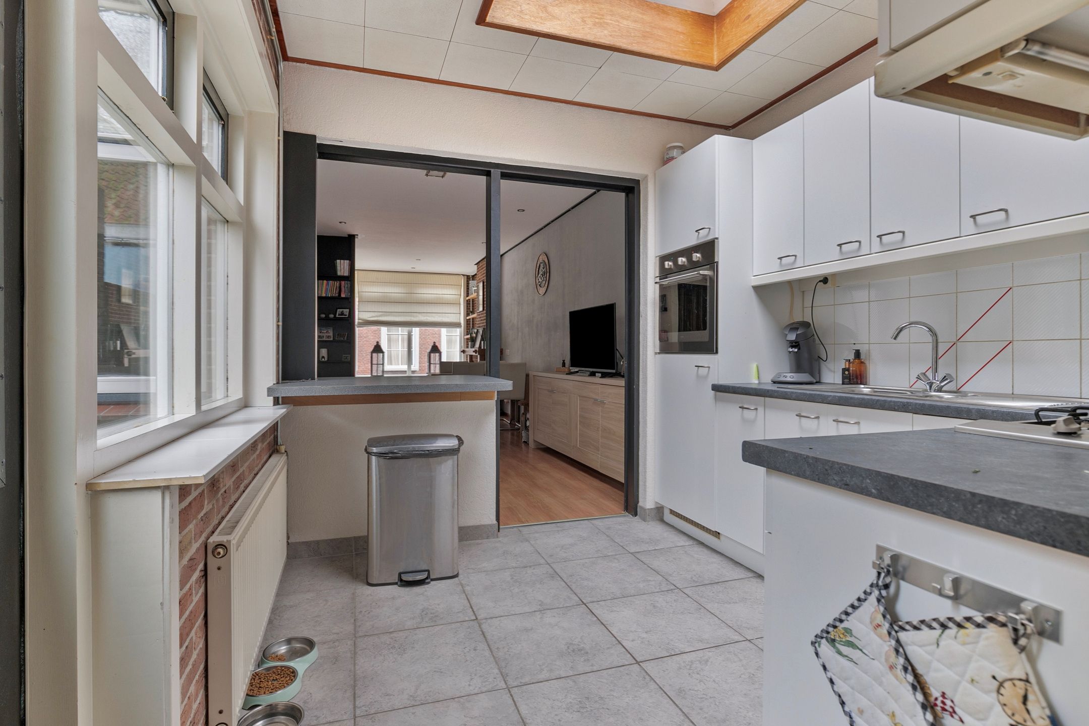 Foto 9 van Koninginnestraat 12