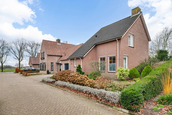 View photo of Smeetjeshofstraat 30