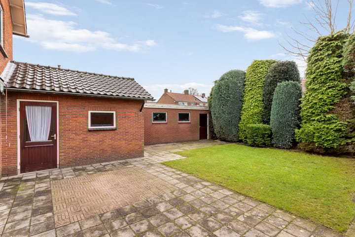 Foto 15 van Hobergenstraat 6