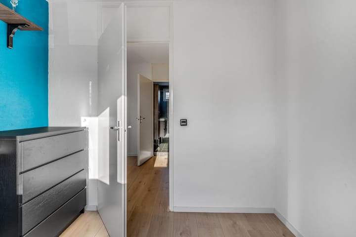 Foto 20 van Van Rooijenstraat 32