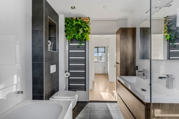 Foto 24 van Van Rooijenstraat 32