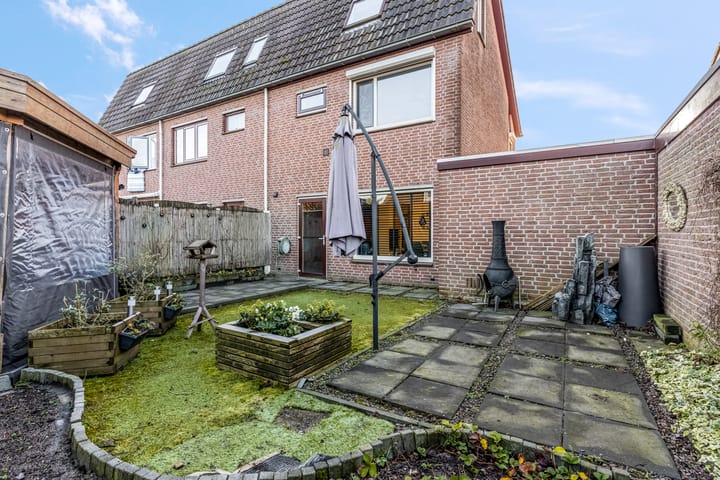 Foto 33 van Van Rooijenstraat 32