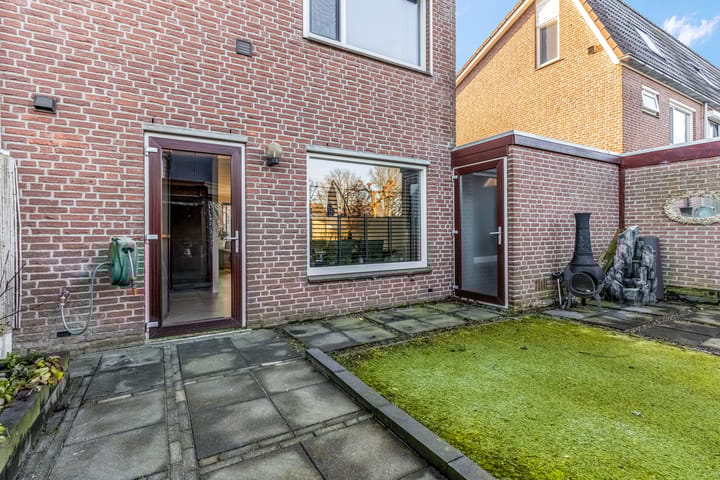 Foto 37 van Van Rooijenstraat 32